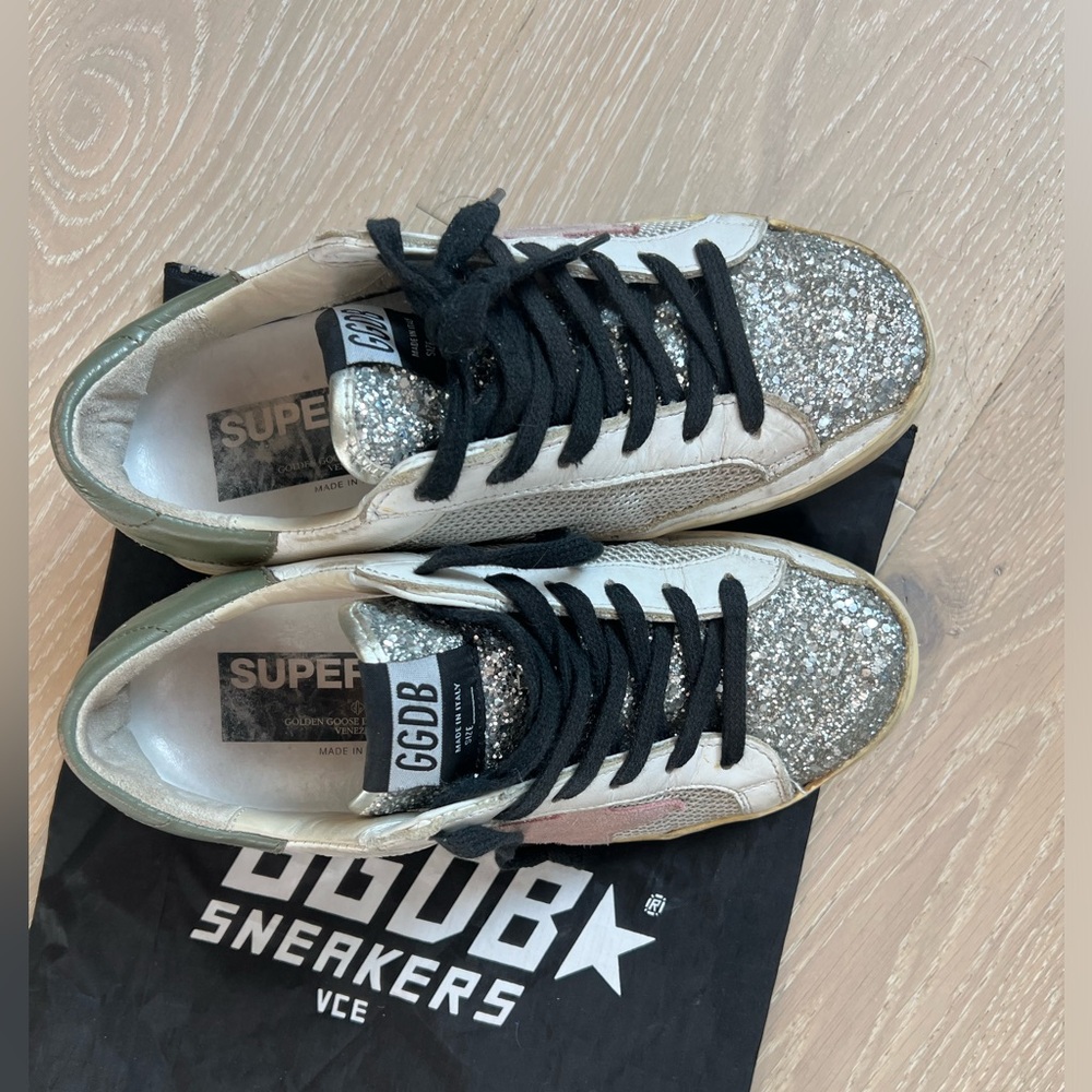 ⭐️Golden Goose Size 35
